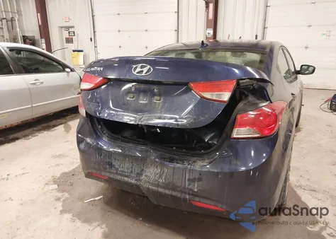 2013 Hyundai Elantra Gls z USA, uszkodzony, nr VIN 5NPDH4AE5DH384524